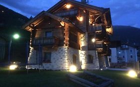 Chrys B&B